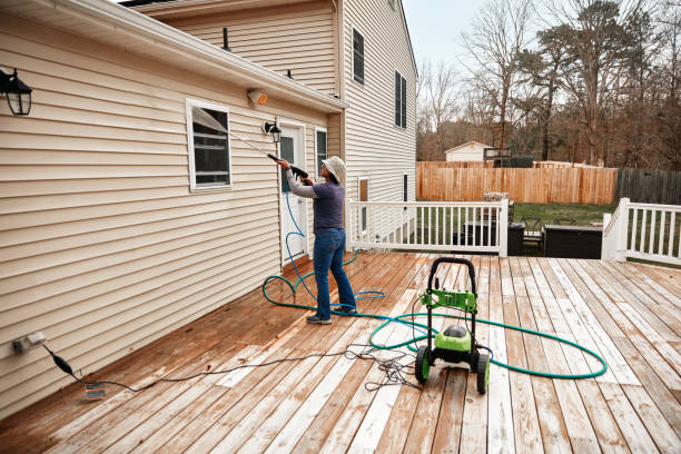 Why Choose Our Certified Pressure Washing Experts for Your Project Needs in Clarendon Hills, IL?